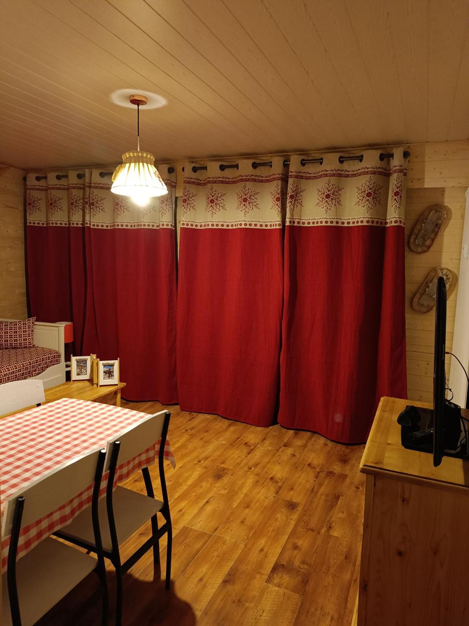 Appartement Paisible بريانسن المظهر الخارجي الصورة